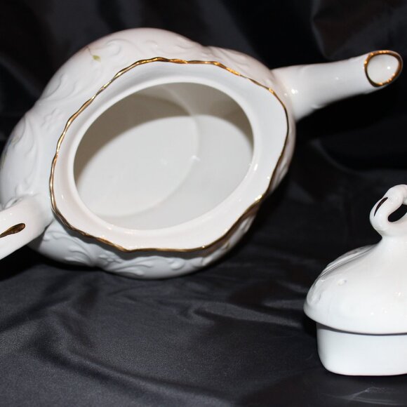 Vintage James Kent "Old Foley" Footed Teapot - Picture 7 of 8
